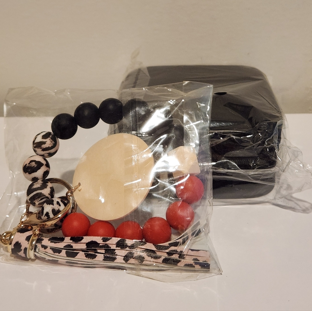 Leopard Print Keychain Bracelet with Red and Black Beads
